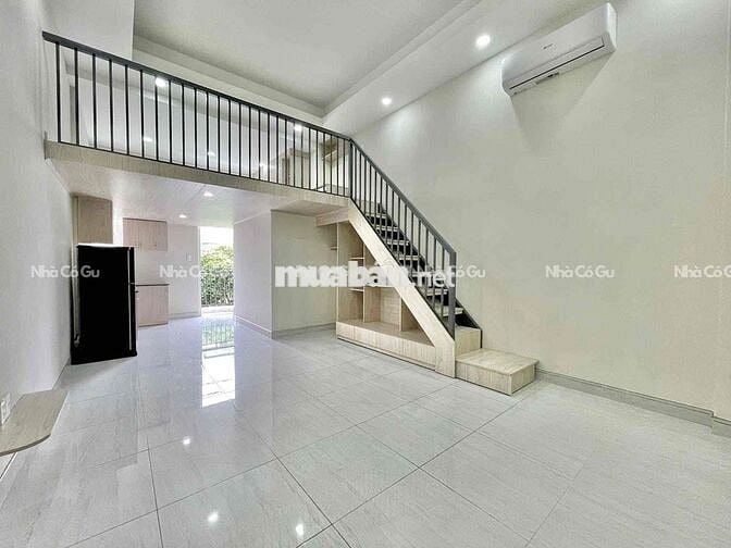 Duplex ban công, full nthat, gác cao phòng siêu rộng ngay ETown, ga T3