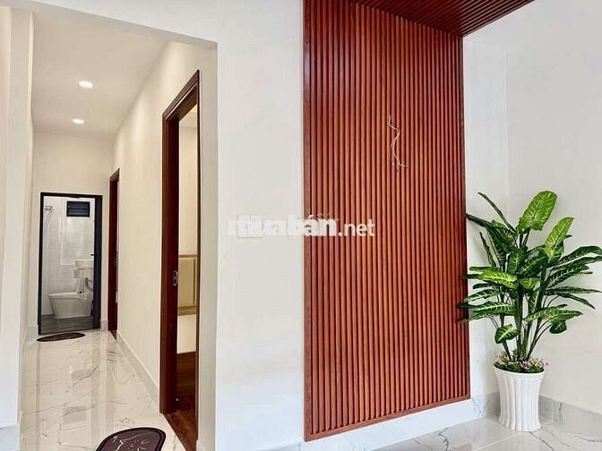 Nhà Mặt tiền -  Dương Bá Trạc 62m2. Trệt + lầu
  🔥🔥(3.8 X 16)