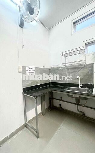 Cho thuê phòng tách bếp, Hàng Xanh - Bình Thạnh
