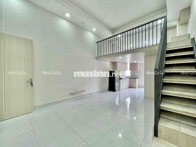 Duplex ban công, full nthat, gác cao phòng siêu rộng ngay ETown, ga T3