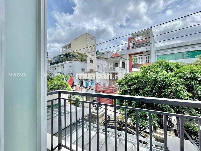 Duplex ban công, full nthat, gác cao phòng siêu rộng ngay ETown, ga T3