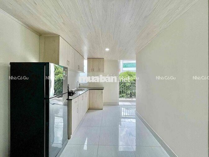 Duplex ban công, full nthat, gác cao phòng siêu rộng ngay ETown, ga T3