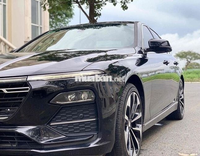 LuxA 2021 Premium 1 chủ từ mới giá hợp lý
