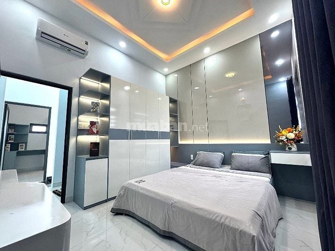 Đang Nợ bán nhà nhỏ 34 m2 ở Độc Lập Tân Phú 1 tỷ 550 công chứng ngay