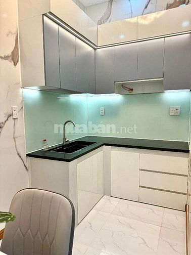 Đang Nợ bán nhà nhỏ 34 m2 ở Độc Lập Tân Phú 1 tỷ 550 công chứng ngay