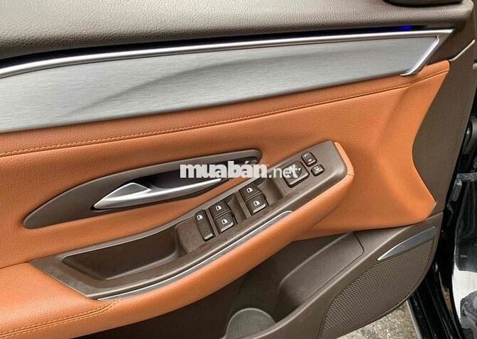 LuxA 2021 Premium 1 chủ từ mới giá hợp lý