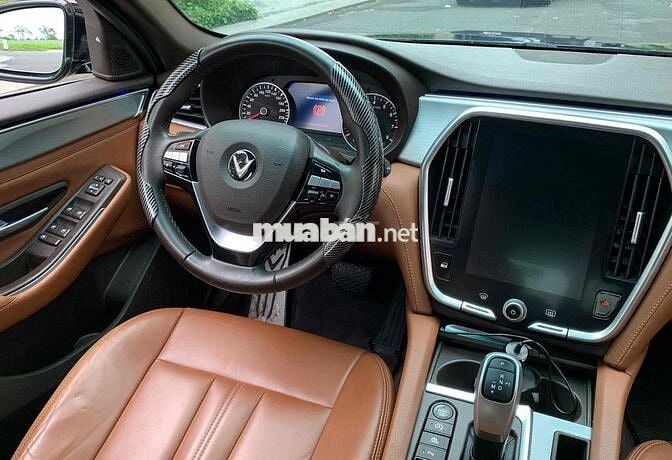 LuxA 2021 Premium 1 chủ từ mới giá hợp lý