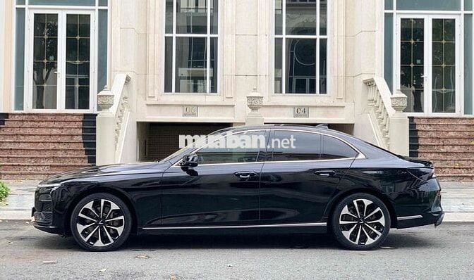 LuxA 2021 Premium 1 chủ từ mới giá hợp lý