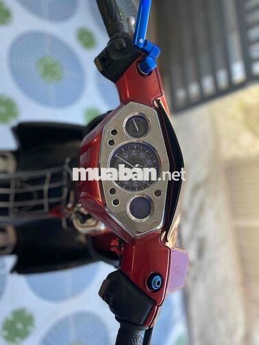 Yamaha Novo 4 Đỏ Zin êm