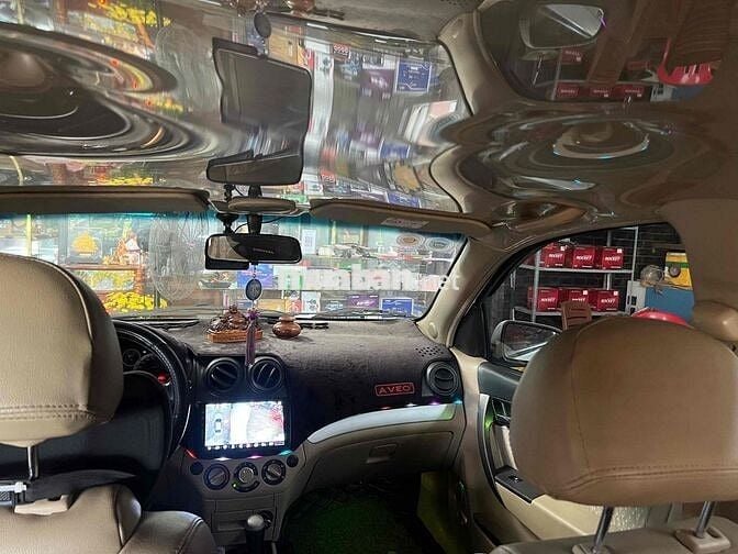 Chevrolet Aveo 2018 Trắng Tự động