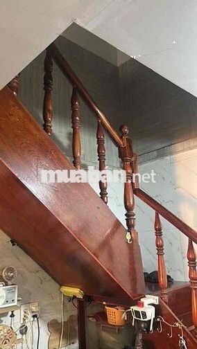 bán nhà trung tâm đang làm cho thuê xe máy moto xe điện Tuấn Tú