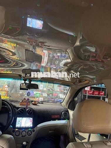 Chevrolet Aveo 2018 Trắng Tự động