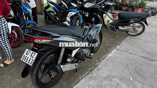 Future fi 2023 xanh xám ( hỗ trợ góp )