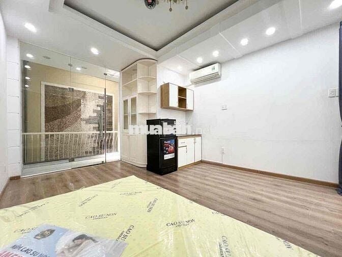 Studio Cửa Sổ, Ban Công Nhà ROSE HOUSE Đang Hot Q.7- Gần Lotte, Q.4,