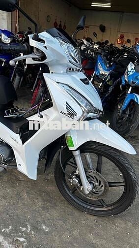 Future fi 2023 trắng đen ( hỗ trợ góp )