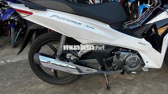 Future fi 2023 trắng đen ( hỗ trợ góp )