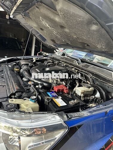 Nissan Navara 2017 NP300 EL 4x2 AT - 83570 km