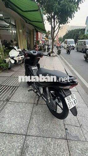 Honda wave RSX Fi 2017 mới 90% Bstp chính chủ