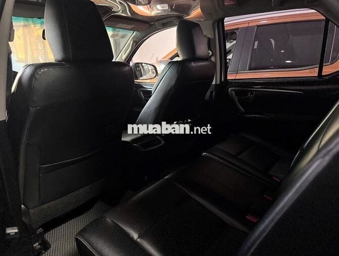 Toyota Fortuner 2022 Trắng