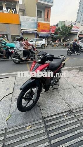 Honda wave RSX Fi 2017 mới 90% Bstp chính chủ