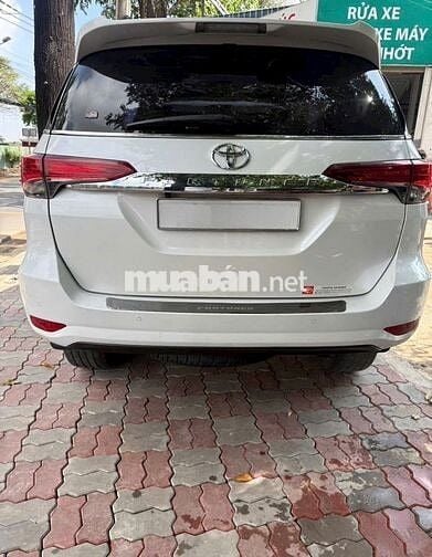 Toyota Fortuner 2022 Trắng