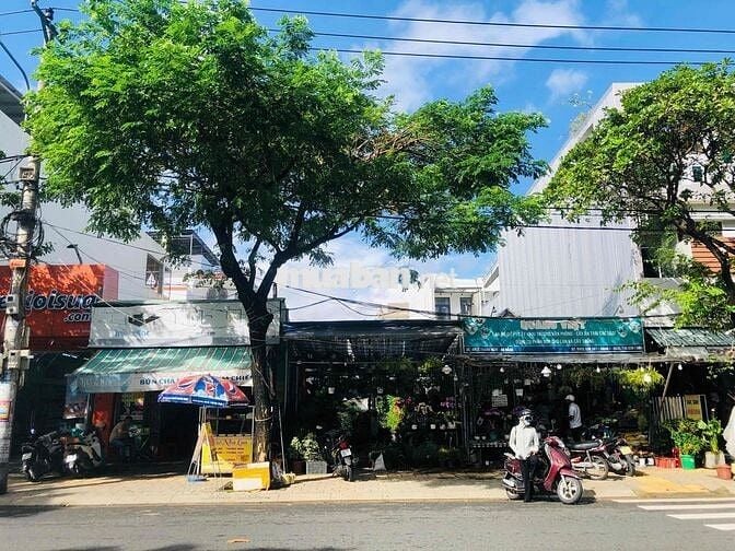 CHÍNH CHỦ CẦN BÁN GẤP CĂN CÓ DÒNG TIỀN HÀN THUYÊN 7,5M LỀ 4M