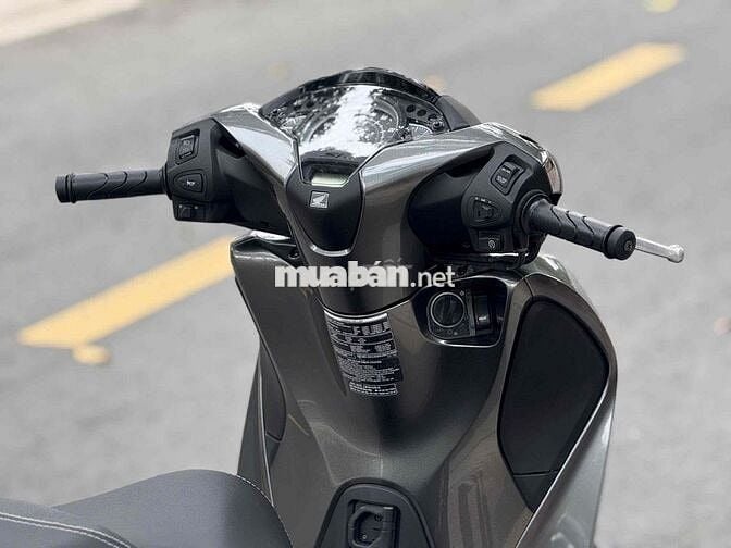 SH 150i ABS 2018 LƯỚT BSTP ( HÀNG BỎ MẪU )