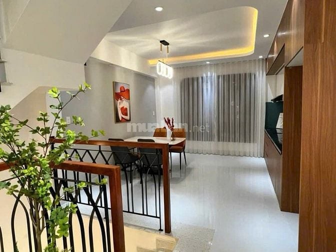 Hạ giá sâu ngay Tô Ngọc Vân TĐ 2TỶ1 65M2 đầy đủ tiện ích an ninh tốt