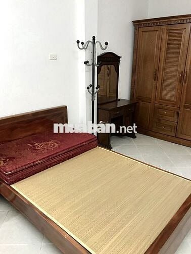 Nhà ngõ 26 phố Trần Thái Tông - Diện tích 38m2 x 4 tầng có nội thất