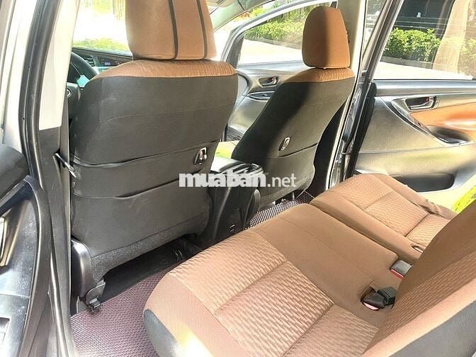 Bán INNOVA cuối 2019E xe giađình ít xài nguyên Zin