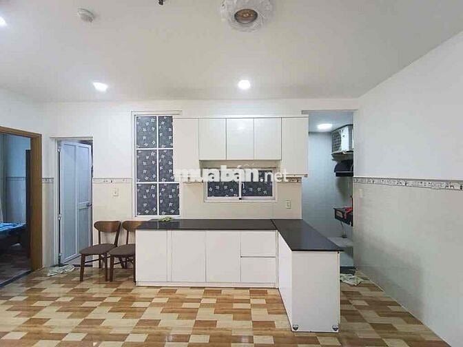 Cao ốc Bình Đông Xanh, ngay cầu Chà Và, 92m2, 3pn, 2wc, căn góc. 4.2t