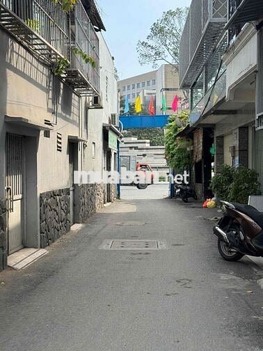 NHÀ 5 TẦNG. 125M2 NGANG 5,2M NỞ HẬU 7M. HXH SÁT MT.GẦN BV 175. 100TR/M