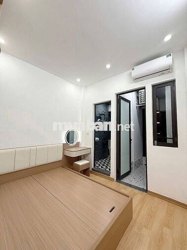 Mặt ngõ thông Linh Quang, 10m ra ô tô tránh, full nội thất, 4.75 tỷ