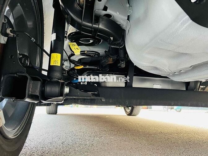 Ra Đi Hyundai Grand i10 2023 1.2 AT - 16000 km