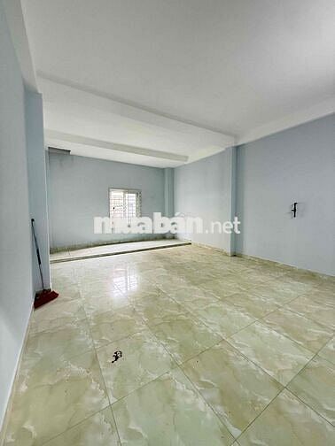 Bán nhà 3.5 tầng khu phố chợ Sơn Trà sát biển, đường Phùng Tá Chu