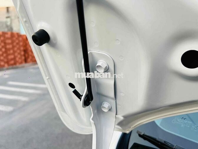 Ra Đi Hyundai Grand i10 2023 1.2 AT - 16000 km