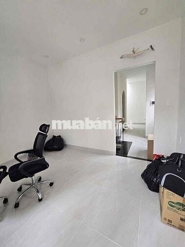 Cho thuê nhà Trường Sa, Quận 3 – 6x18 – Trệt Lầu – 36tr/tháng