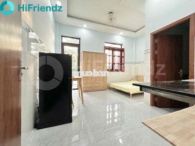 Phòng có ban công rộng full nội thất ngay Hoàng Diệu 2,Linh Trung