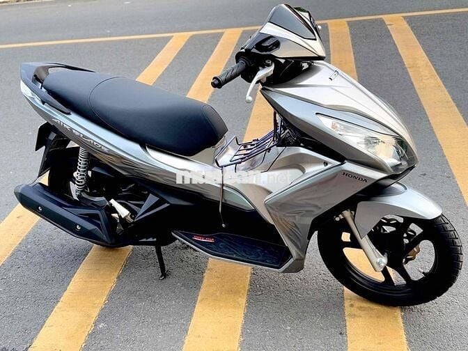 Airblade 125 mẫu 2015 9chủ ít đi máy zin100% mới99