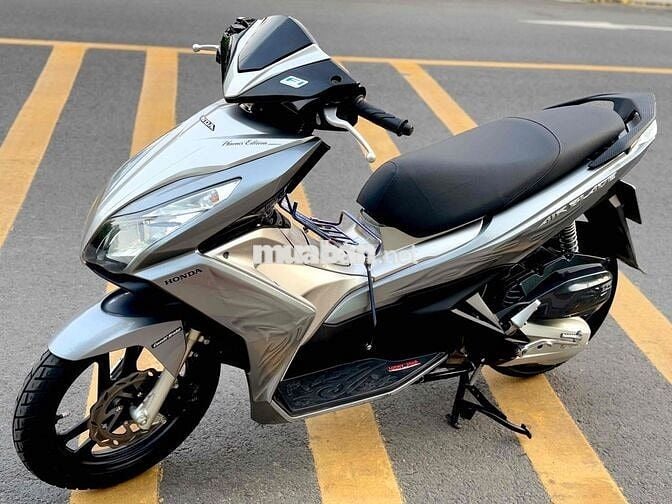 Airblade 125 mẫu 2015 9chủ ít đi máy zin100% mới99