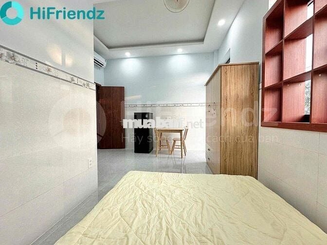 Phòng có ban công rộng full nội thất ngay Hoàng Diệu 2,Linh Trung