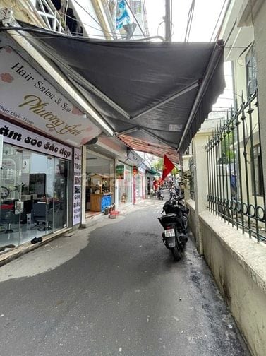 Trần QUốc Vượng – Cầu Giấy – 87 M2 4 T – MT 4.8 M – Giá 24.8 Tỷ.  