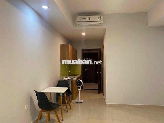 Cho thuê căn hộ chung cư Botanica Premier 1PN 1WC. Gần sân bay TSN