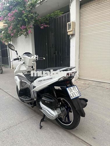 Ariblade 2017 chính chủ máy siêu chất bao zin đẹp