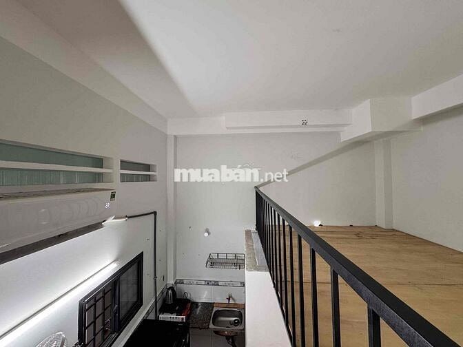 CHO THUÊ PHÒNG TRỌ GIÁ RẺ – GÁC CAO–CÓ CỬA SỔ TRỜI– NGAY AEON TÂN PHÚ