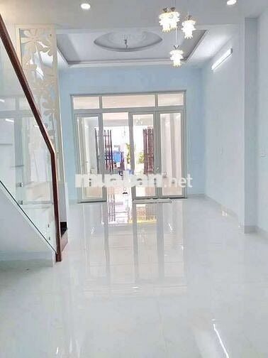 Nguyên căn 3 phòng – hẻm xe hơi Huỳnh Tấn Phát, P. Bình Thuận, Quận 7