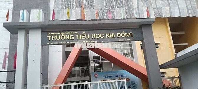 Giảm tiếp còn 5 Tỷ, Bán Nhà 2 Tầng Tr. Tâm Dĩ An, Đường 6m, 4PN,100m²