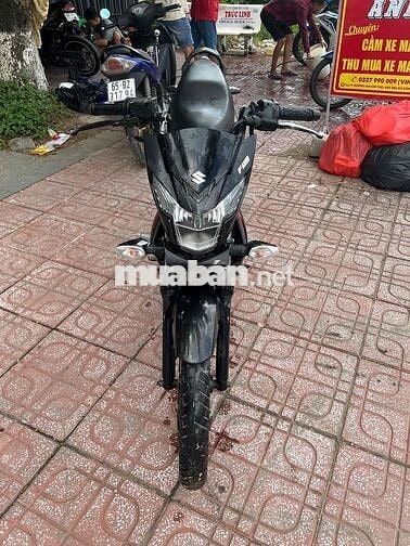 Suzuki Raider 2018 Đen Côn tay