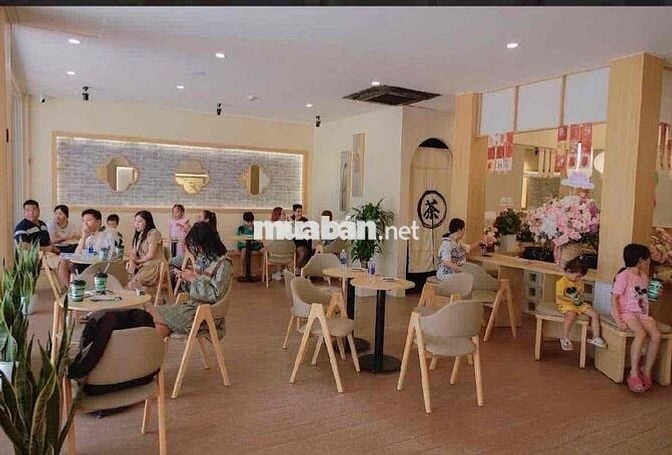 Sang quán cf Mặt tiền Hoàng Văn Thụ ,1 trệt 1 Lầu 400m2 sàn