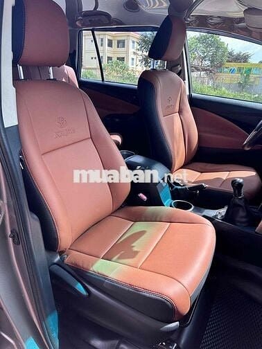 Toyota Innova 2018 E